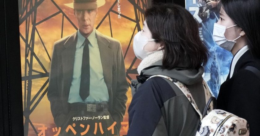 Oppenheimer'ın atom bombasını konu alan “tartışmalı” filmi Japonya'da gösterime girdi
