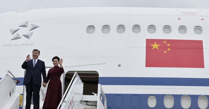 Çin Devlet Başkanı Xi Jinping Fransa, Sırbistan ve Macaristan'ı ziyaret etti