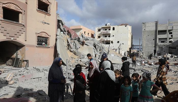 SON HABERLER |  İsrail ordusu Gazze'nin güneyindeki mahalleleri boşaltıyor