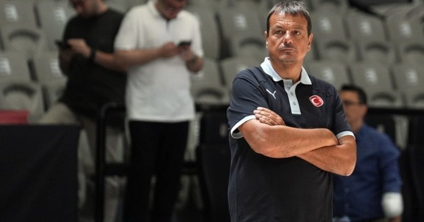 F.Bahçe taraftarlarından Ergin Ataman'a tepki! – En güncel spor haberleri