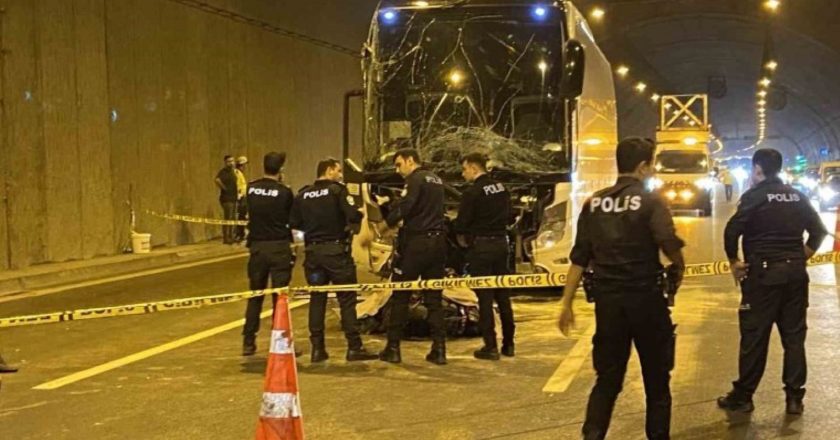 2 motosikletlinin Sultangazi ters istikametindeki yarışı ölümle sonuçlandı: 1 ölü, 3 yaralı – Son Dakika Türkiye Haberleri