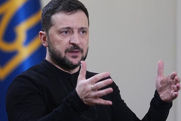 Zelenskiy’den ateşkes yanıtı: “Beklemesine gerek olmadığına inandığını düşünüyoruz”